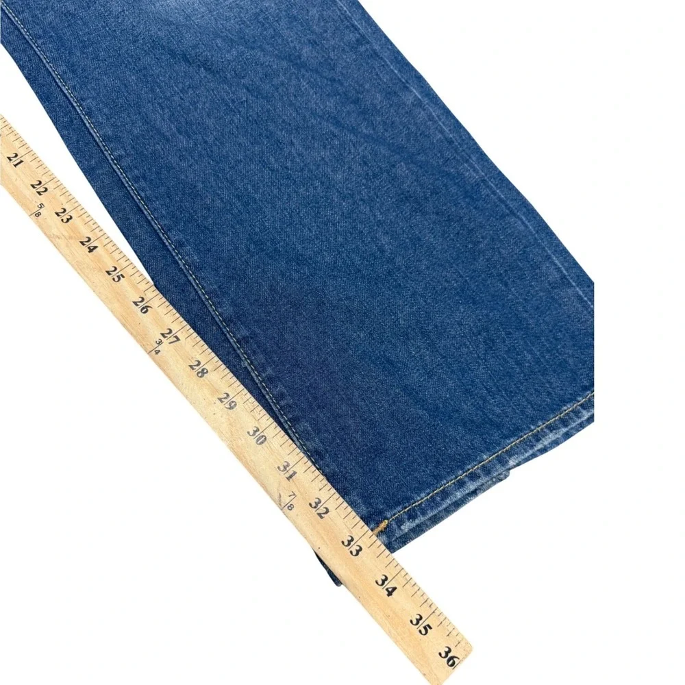True Religion Slim Mens Blue Jeans Size 38 Made in USA Straight Leg Denim